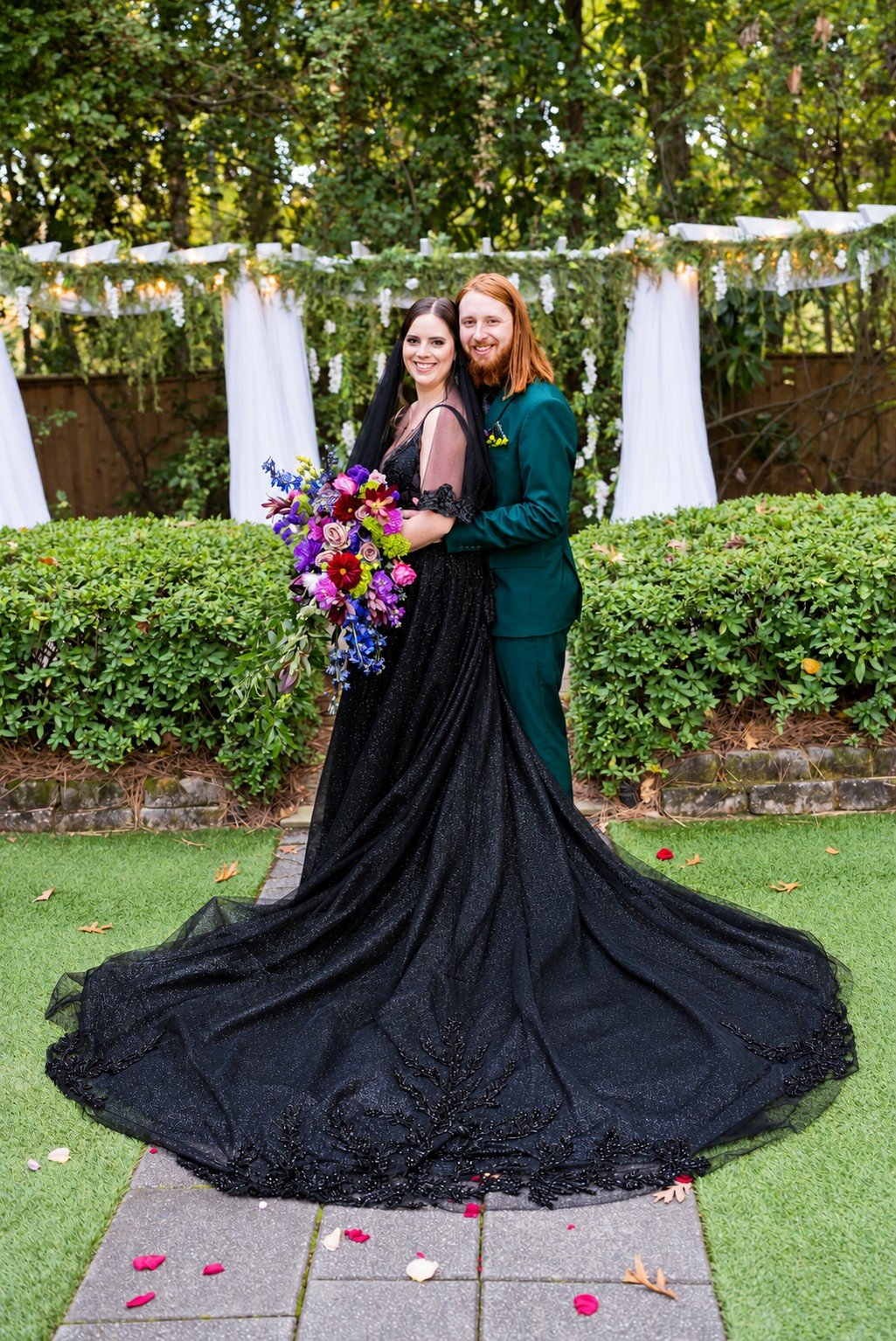 Four Oaks Manor wedding details from Parker and Olivia’s celebration in Buford, Georgia