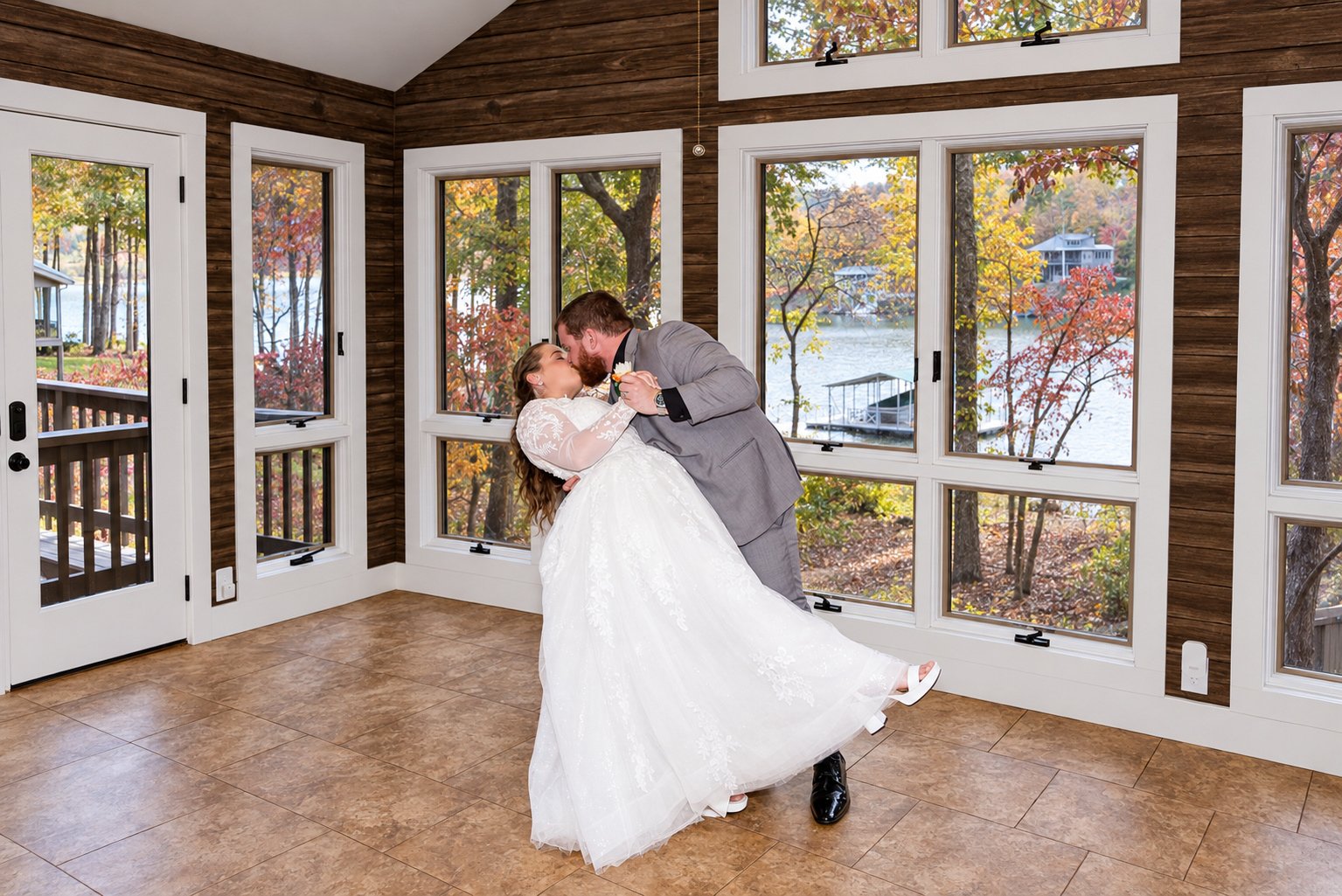 Danielle and Trey—first dance