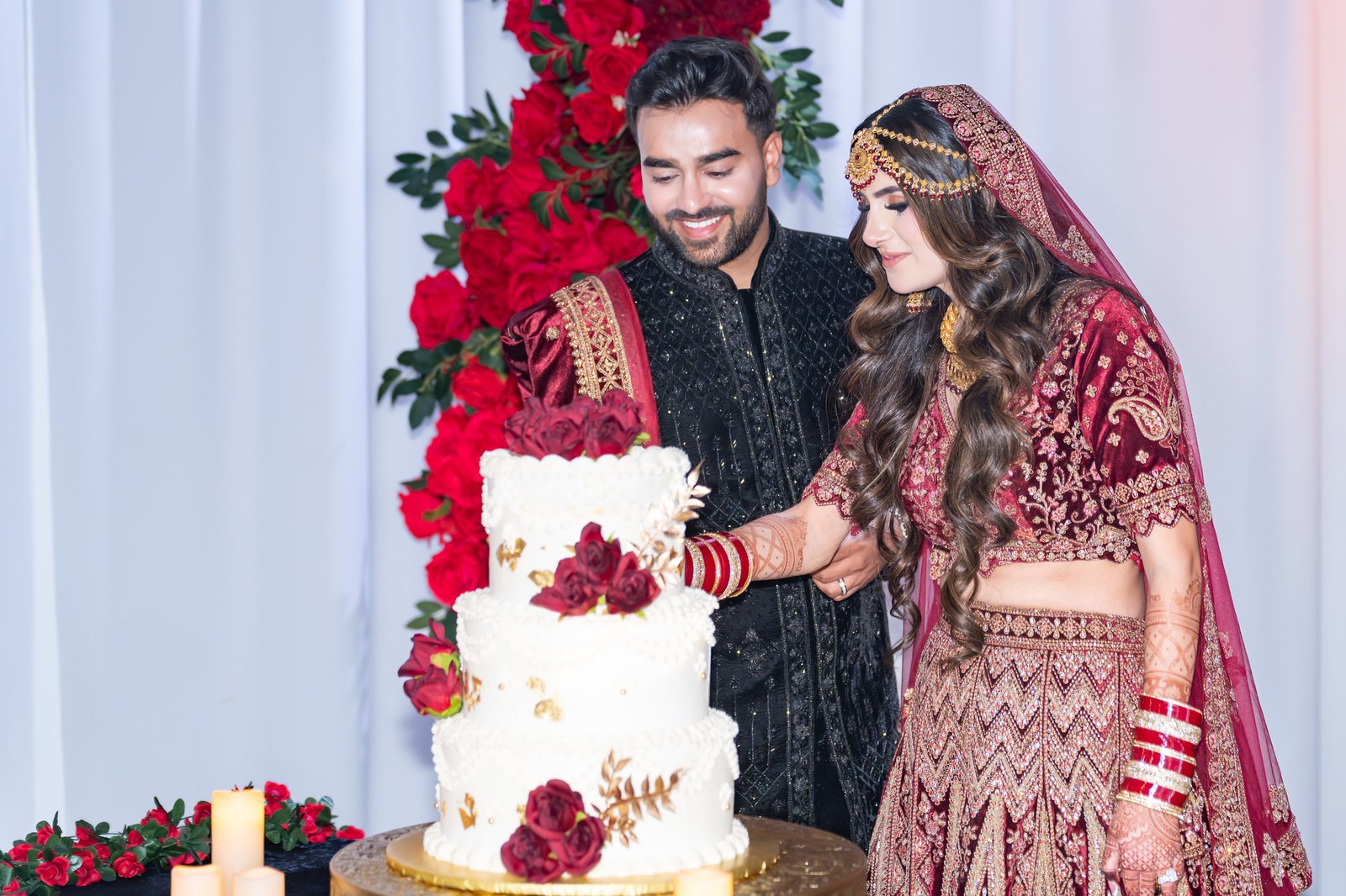Mehreen and Shahzain cut their wedding cake together